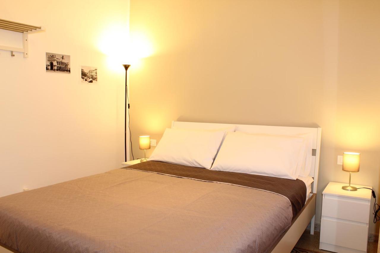 Cosmo Apartment Palermo Bagian luar foto