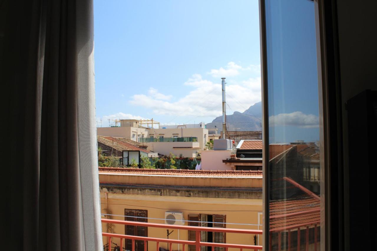 Cosmo Apartment Palermo Bagian luar foto